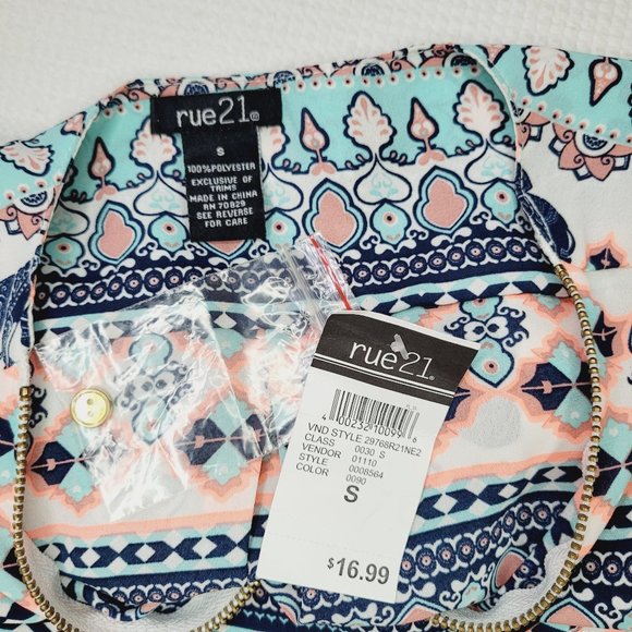 NWT Rue 21 Top Small Novelty Print Multicolor Elephant Gold Zip Boho Teacher - Picture 7 of 9